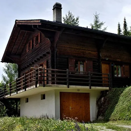 Chalet Puntjak Chalet *